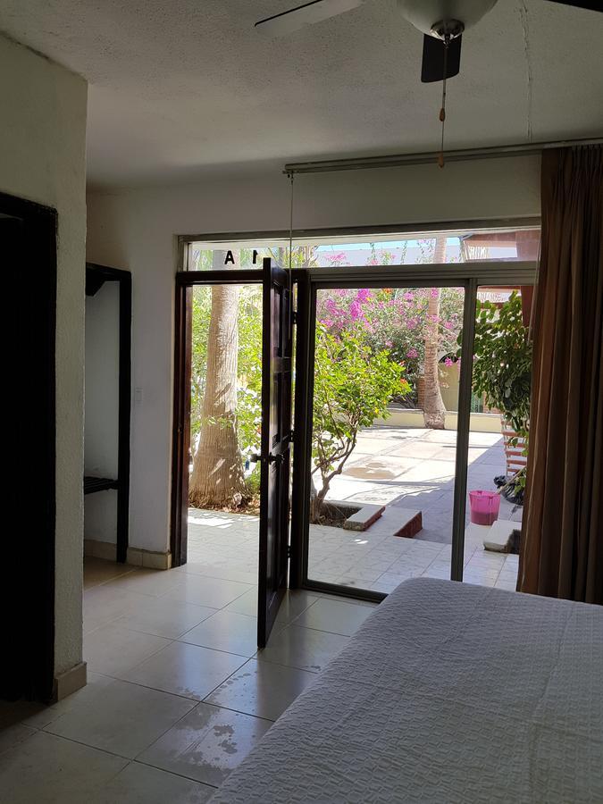 Hotel Calafia La Paz Bagian luar foto